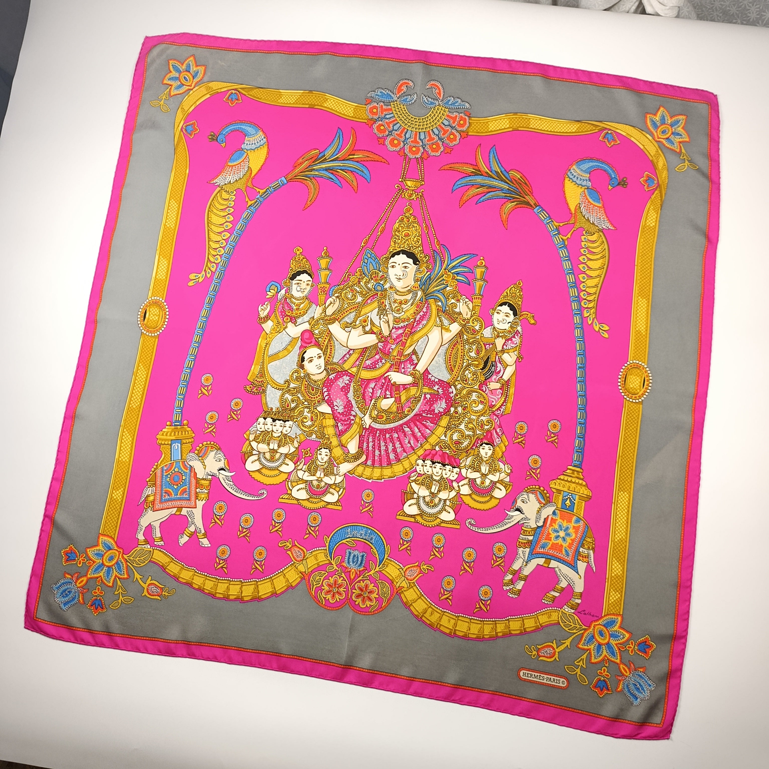 Foulard Hermès India di Catherine Latham in Seta