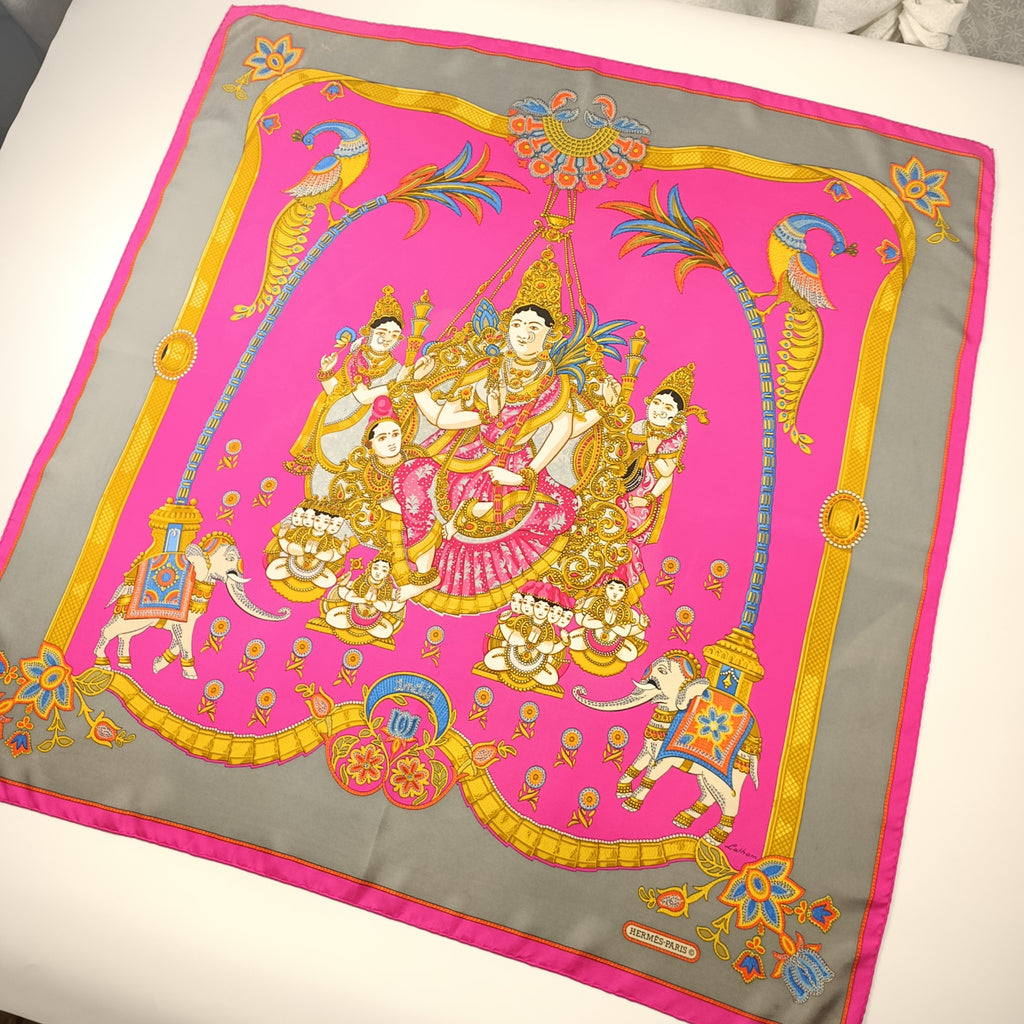 Foulard Hermès India di Catherine Latham in Seta