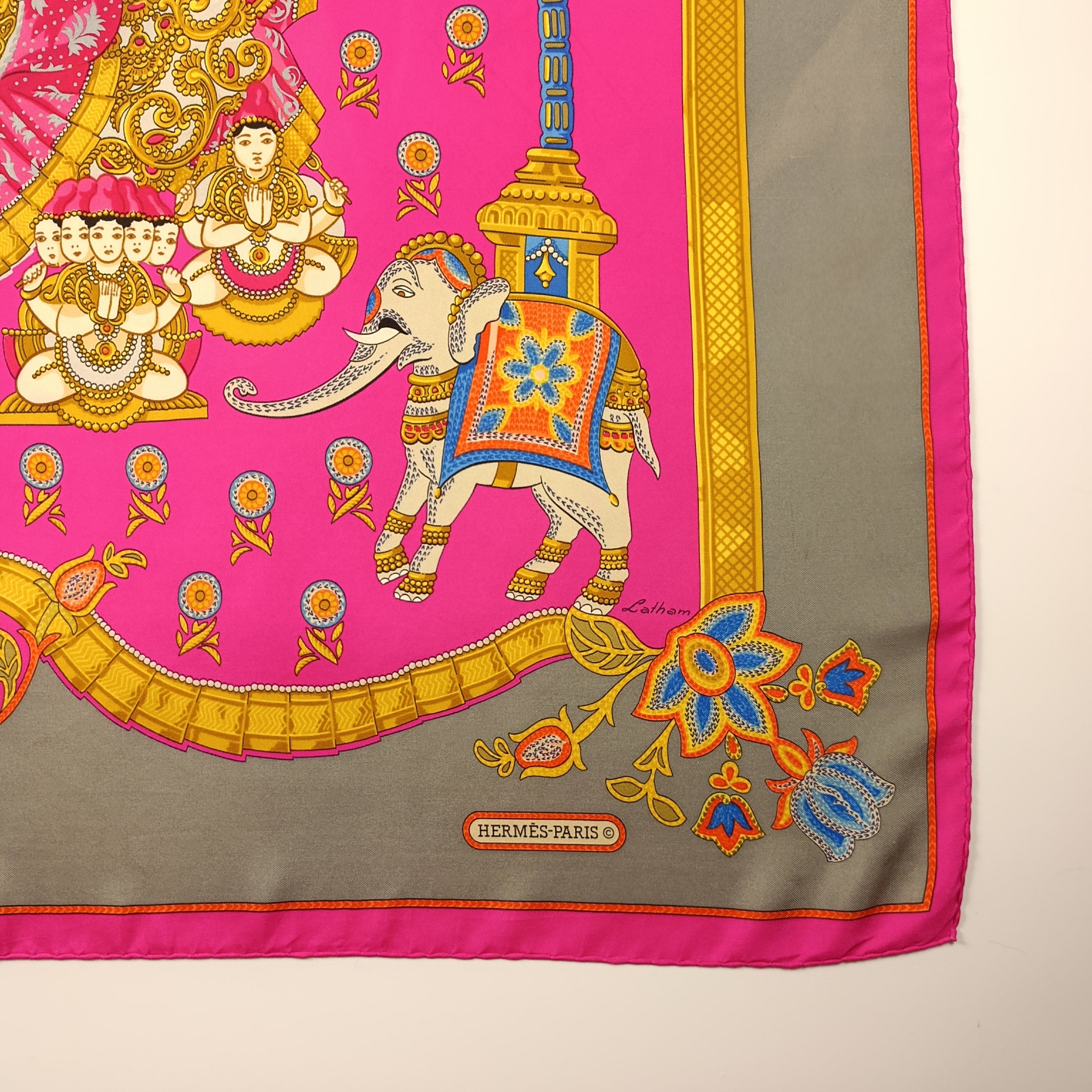 Foulard Hermès India di Catherine Latham in Seta
