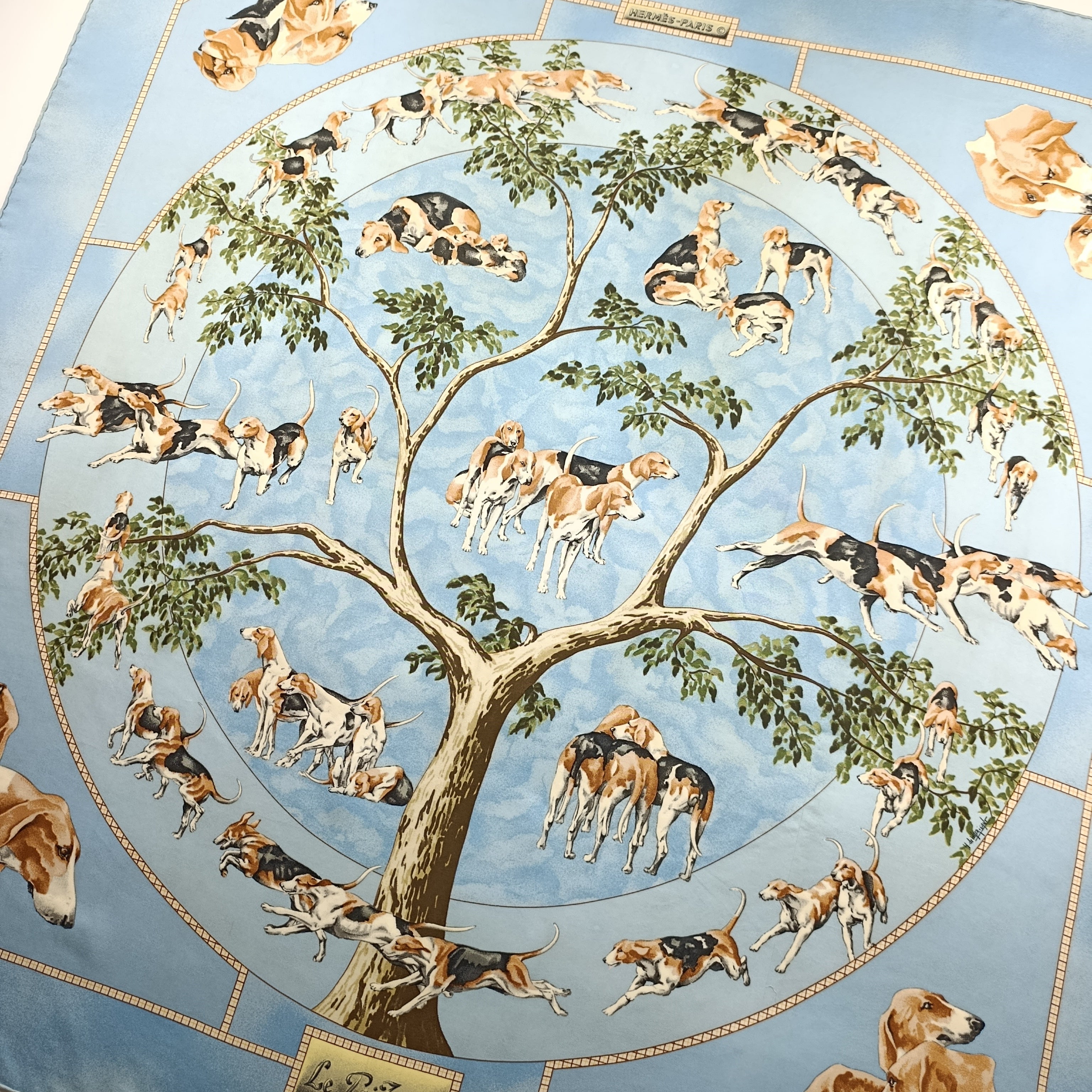 Foulard Hermès Le Poitevin Seta Azzurro Vintage