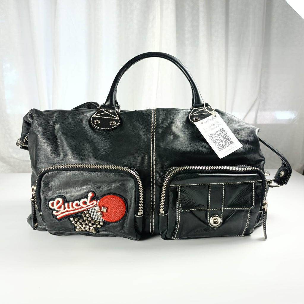Borsa a Mano Gucci in Pelle Nera con Patch Decorativo
