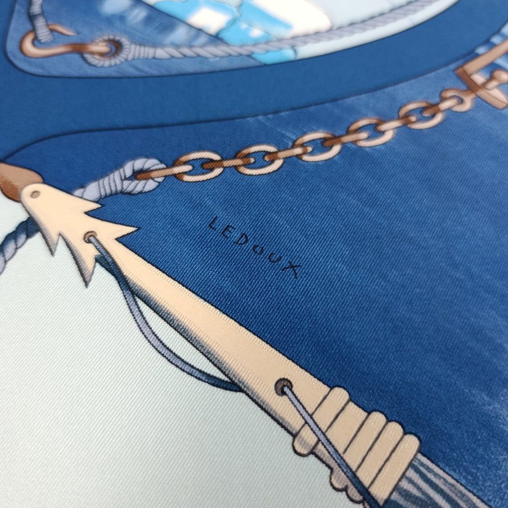 Foulard Hermès Grønland di Philippe Ledoux in Seta