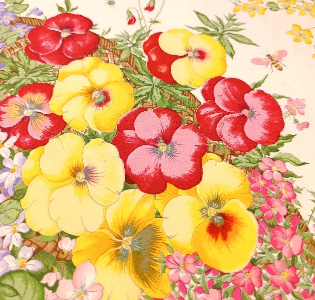 Foulard Gucci Vintage Motivo "Flora" con Bordo Marrone