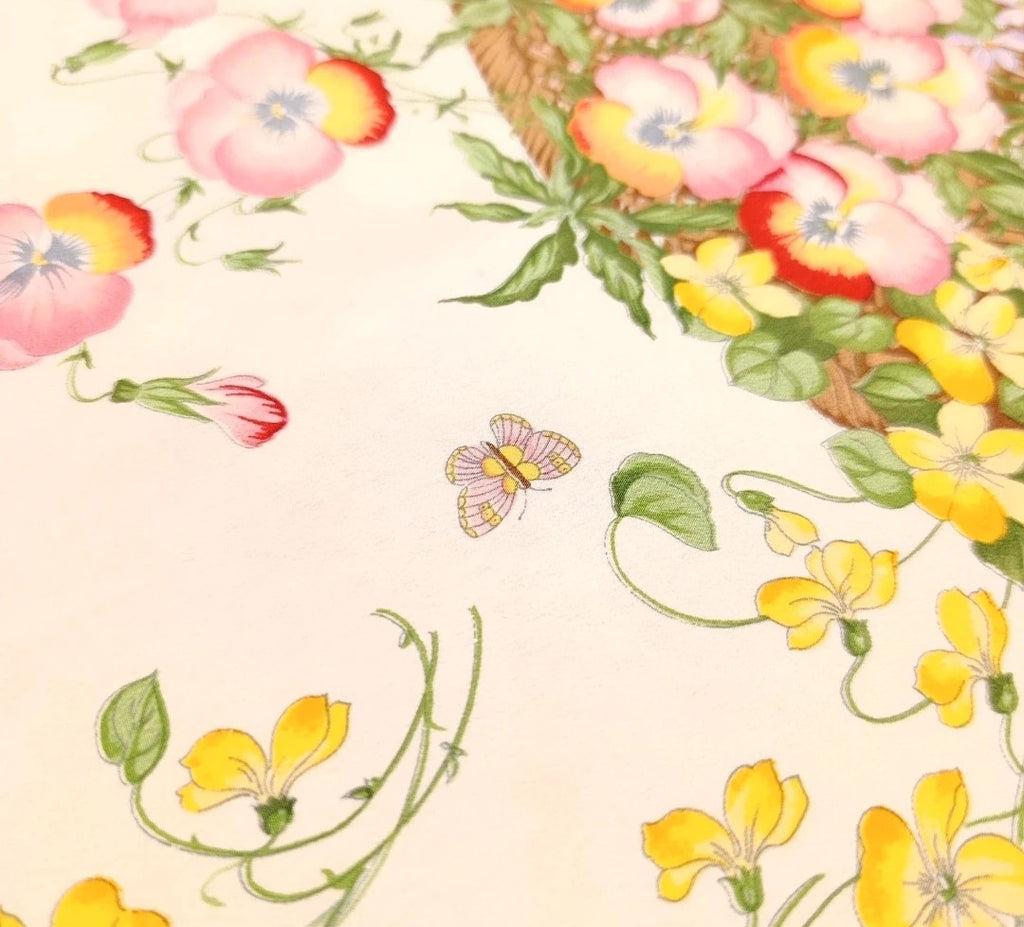 Foulard Gucci Vintage Motivo "Flora" con Bordo Marrone