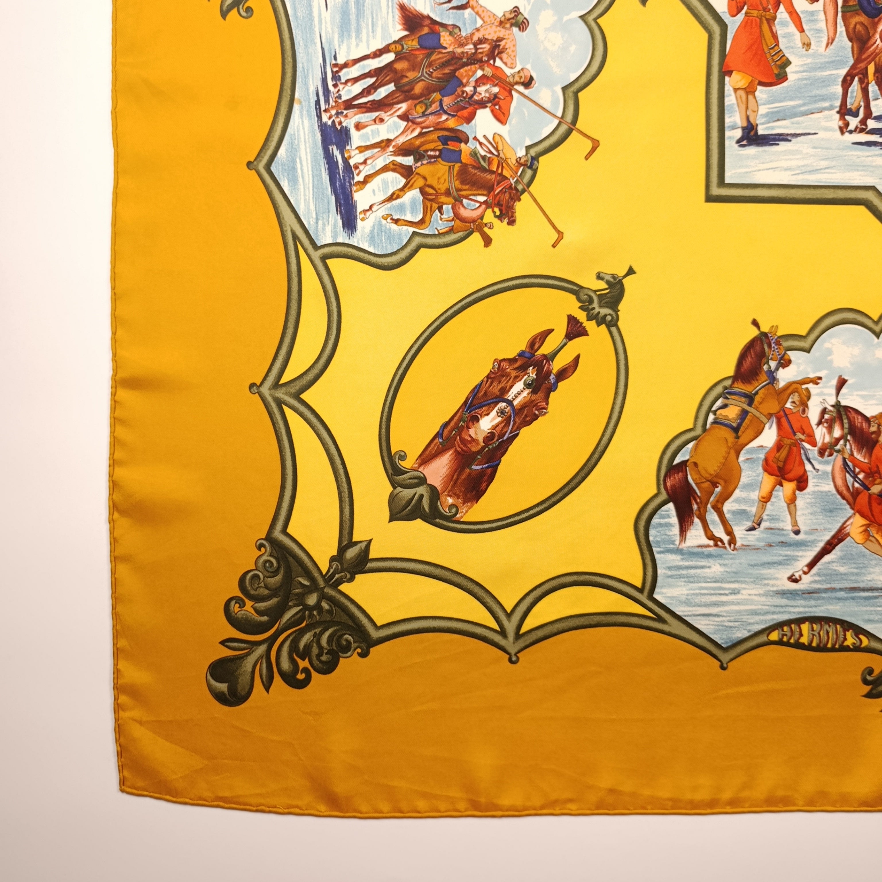 Foulard Hermès Les Chevaux des Mogols Seta