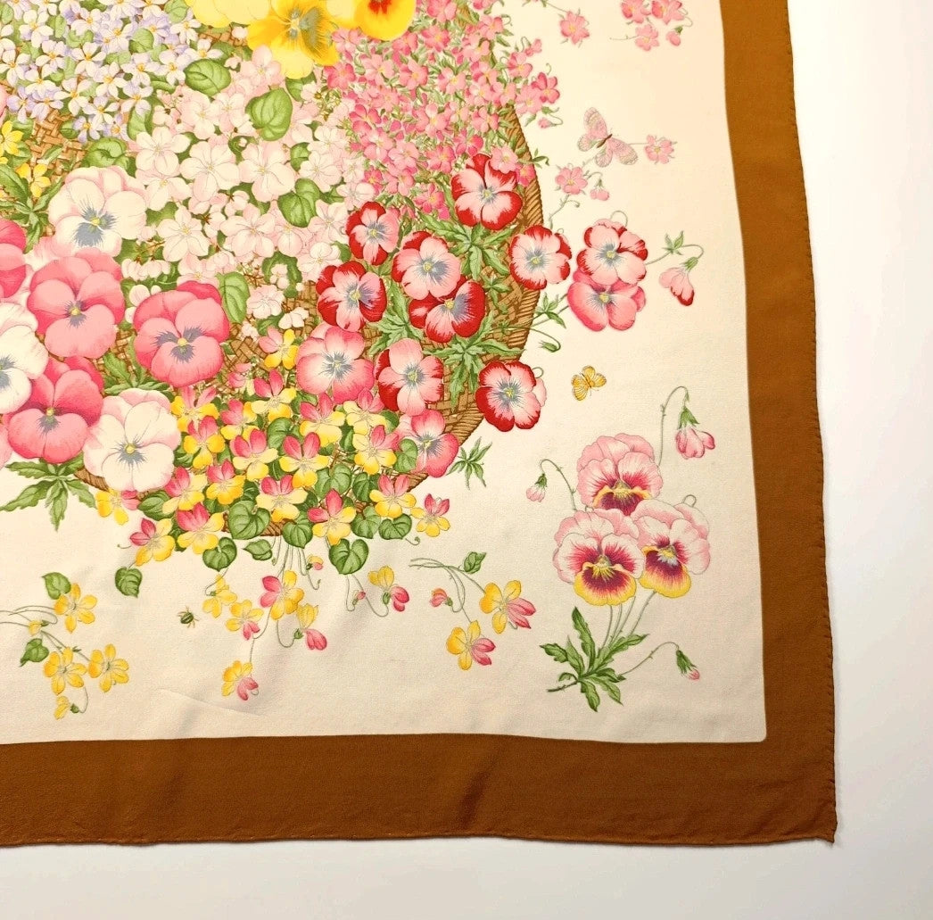 Foulard Gucci Vintage Motivo "Flora" con Bordo Marrone