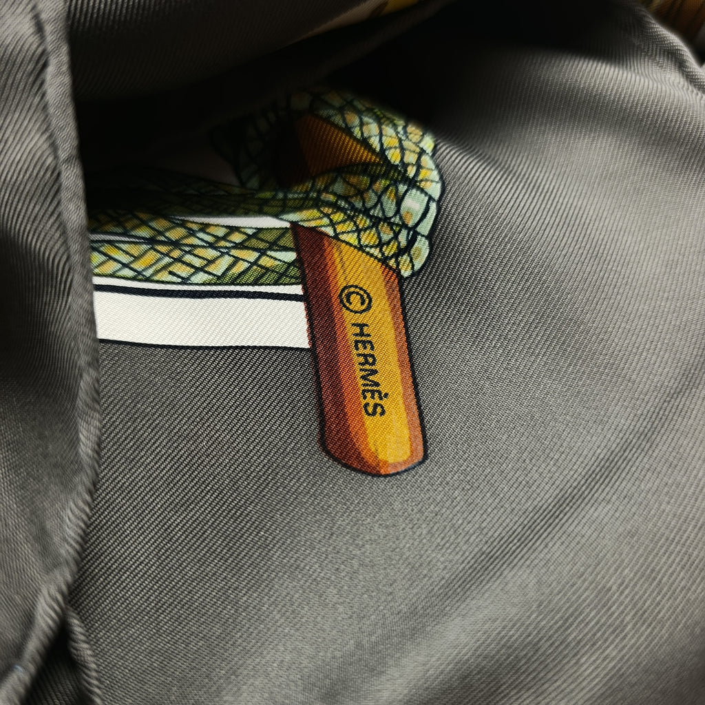 Foulard Hermès Passementerie Seta Vintage