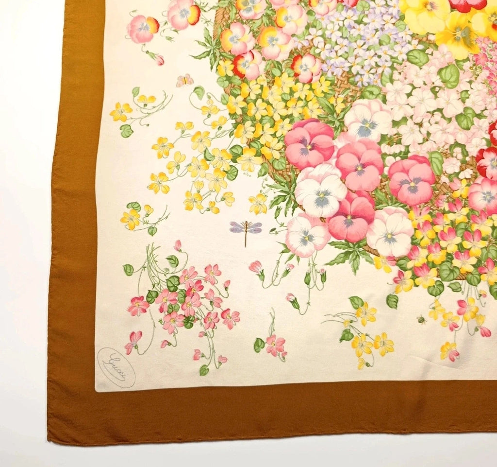 Foulard Gucci Vintage Motivo "Flora" con Bordo Marrone