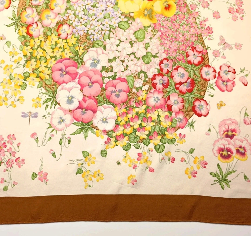 Foulard Gucci Vintage Motivo "Flora" con Bordo Marrone