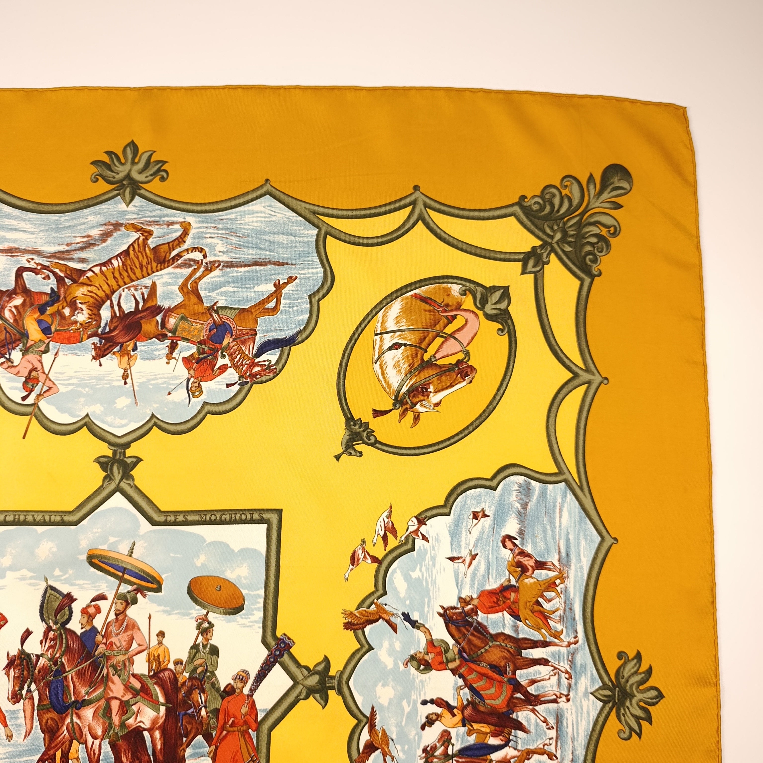 Foulard Hermès Les Chevaux des Mogols Seta